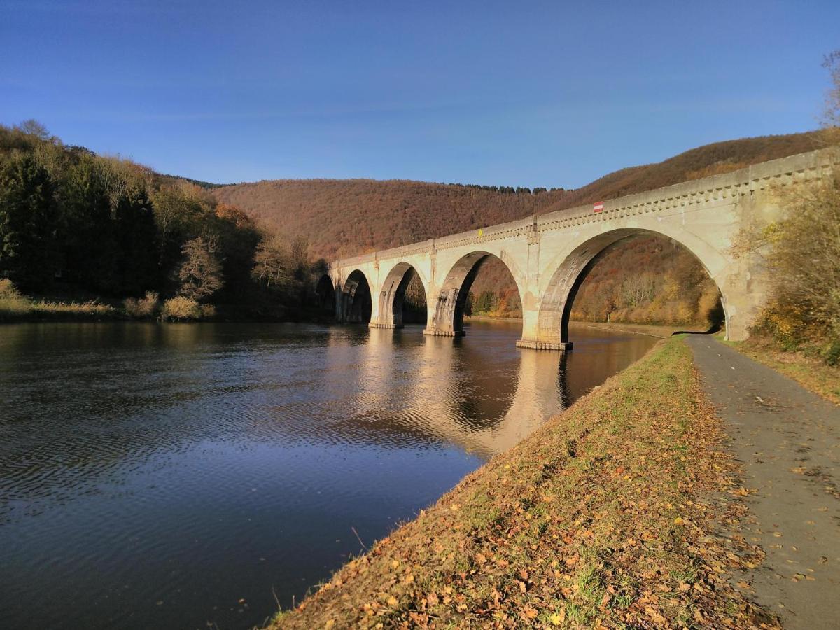 Entre Meuse et forêt Revin  Exterior foto