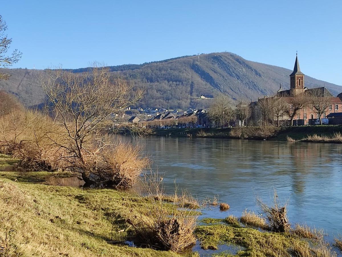 Entre Meuse et forêt Revin  Exterior foto
