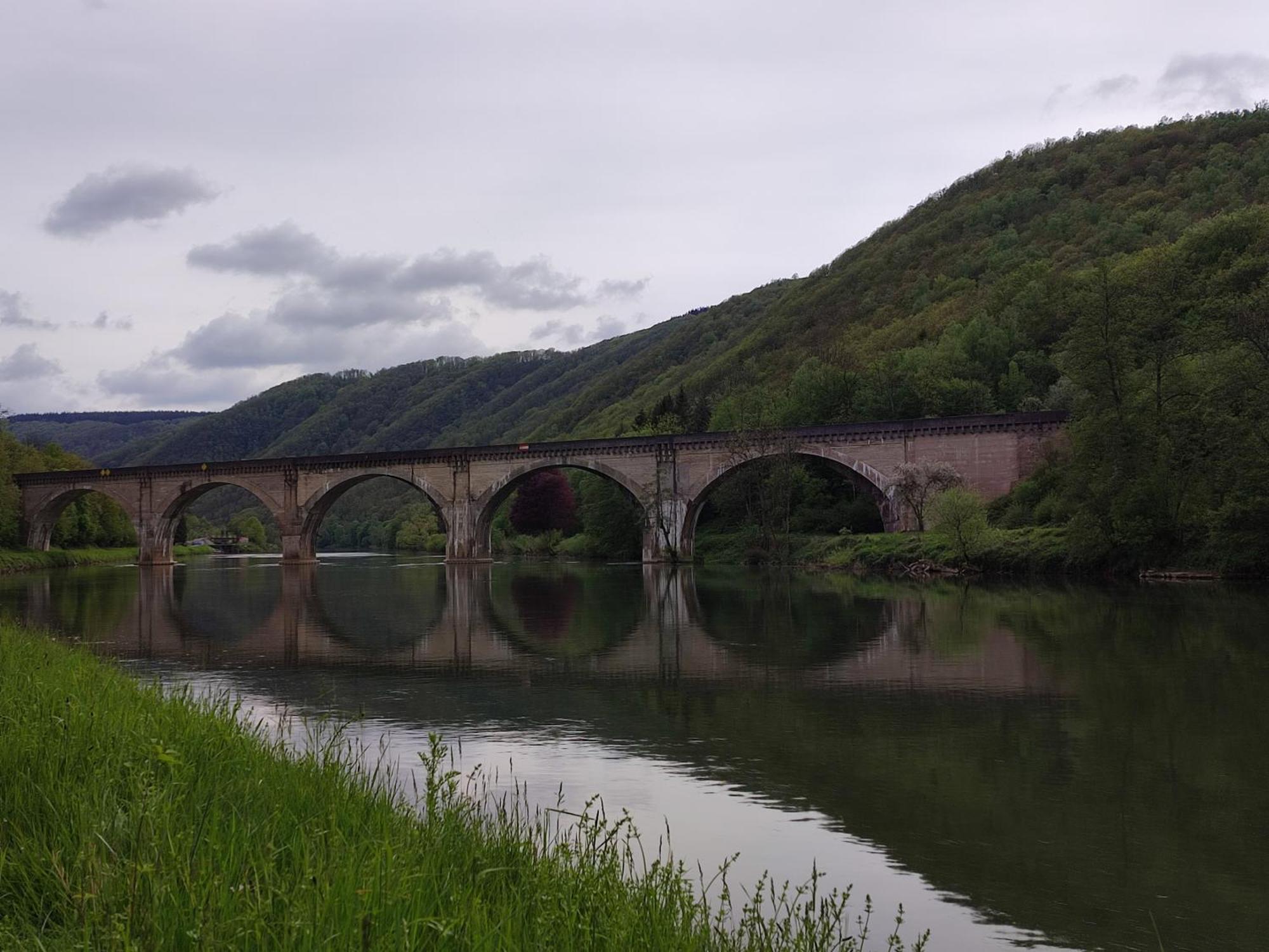 Entre Meuse et forêt Revin  Exterior foto
